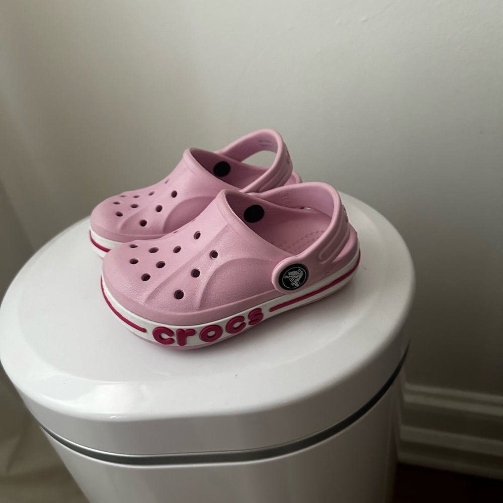 Crocs